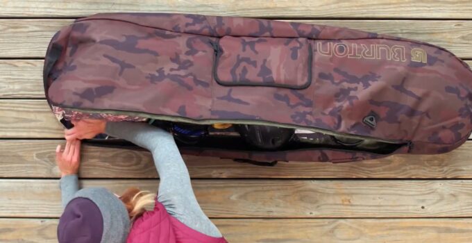 How to Pack a Snowboard Bag