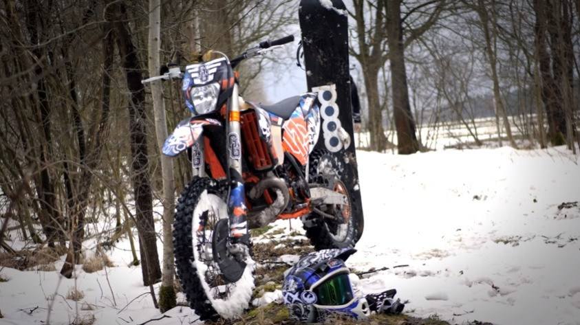 DIRT BIKES Dirt Bikes