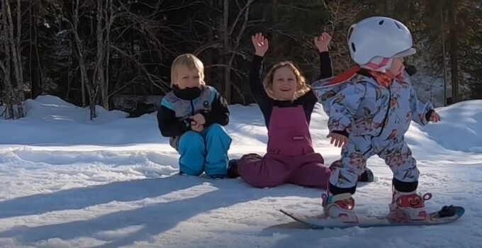 Kids-snowboard-helmet