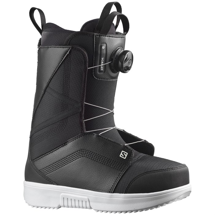 best budget snowboard boots: Salomon Scarlet