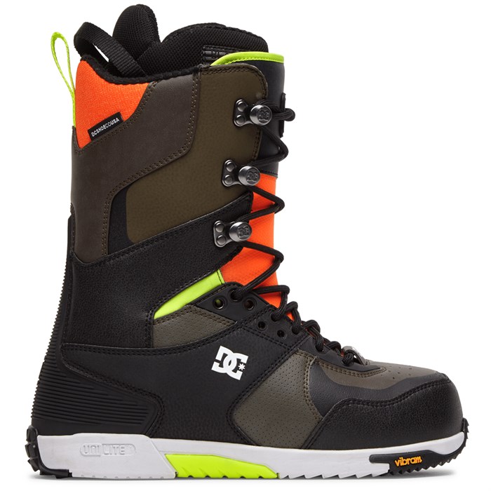 top snowboard boots: DC The Laced Boot Snowboard Boots